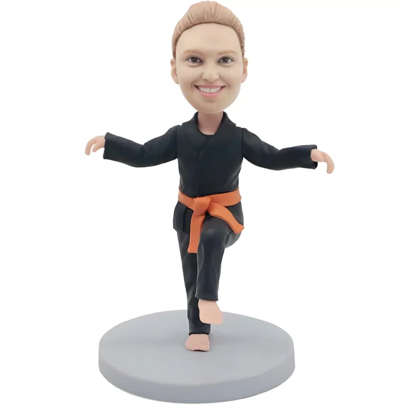 Female-Karate-In-Casual-Clothes-Custom-Figure-Bobbleheads-d1_